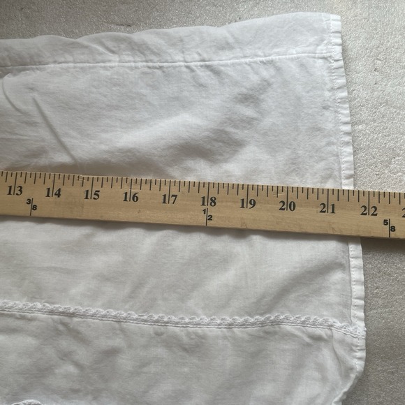 Cabi Shirt Women M White Lightweight Sheer Lace Trim Long Sleeve Whimsical Top - Picture 8 of 10